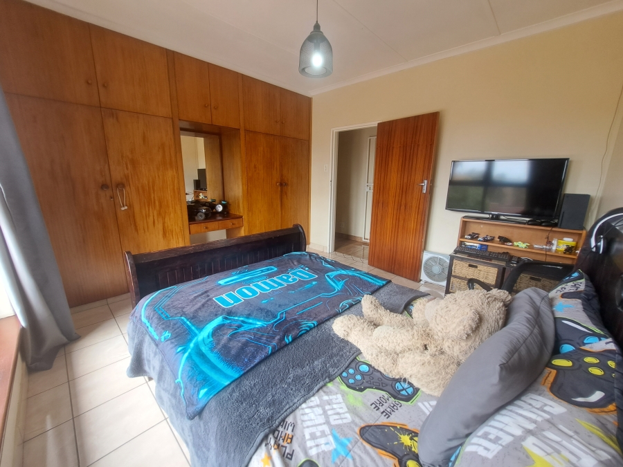 3 Bedroom Property for Sale in Vredenburg Western Cape
